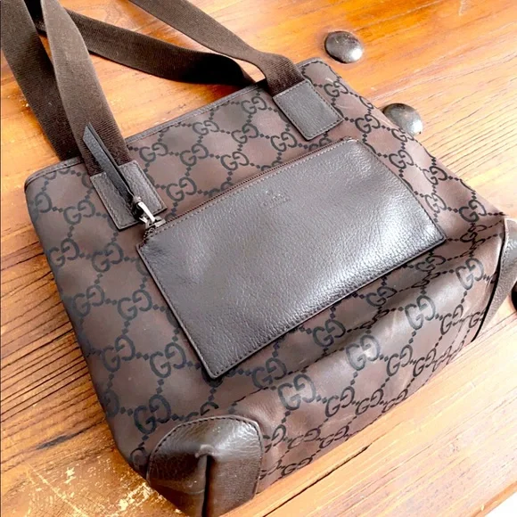 Gucci Tote - Picture 4 of 4